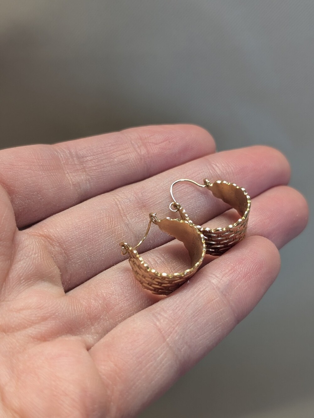 Vintage Gold Woven Hoop Earrings